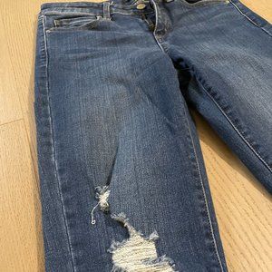 UNIQLO blue ripped skinny jeans